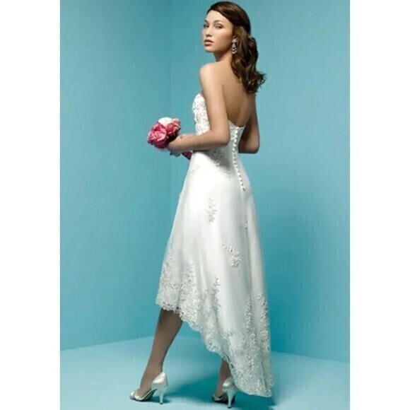 Alfred Angelo 1142 Hi‎ Low White Wedding dress size 16 Runs as M - Picture 1 of 16